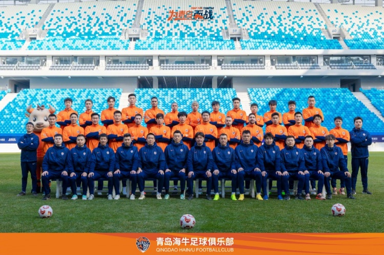  青島海牛一線隊名單：老將鄭龍、薩里奇坐鎮(zhèn)，金洋洋等新援在列