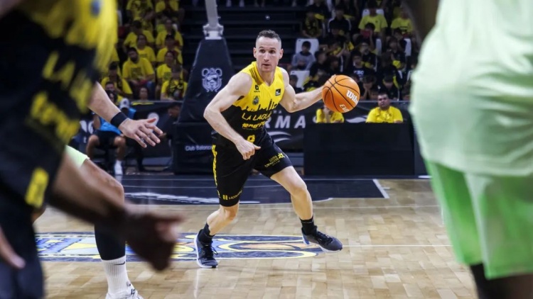  NBA初代老六，42歲進(jìn)入生涯巔峰？！