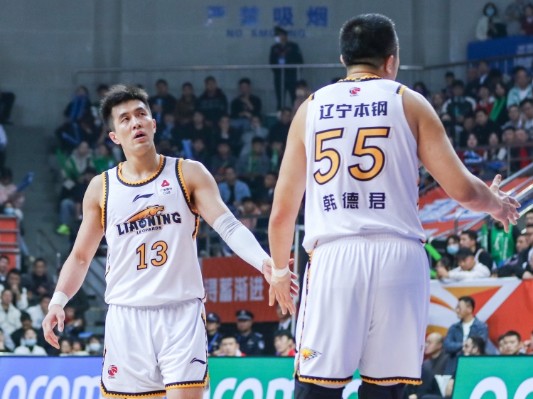  里程碑！韓德君8625分追平郭艾倫 并列遼籃隊(duì)史得分王