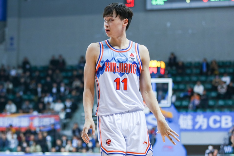  中規(guī)中矩！齊麟8中4拿到15分6籃板 有4失誤&正負值-10