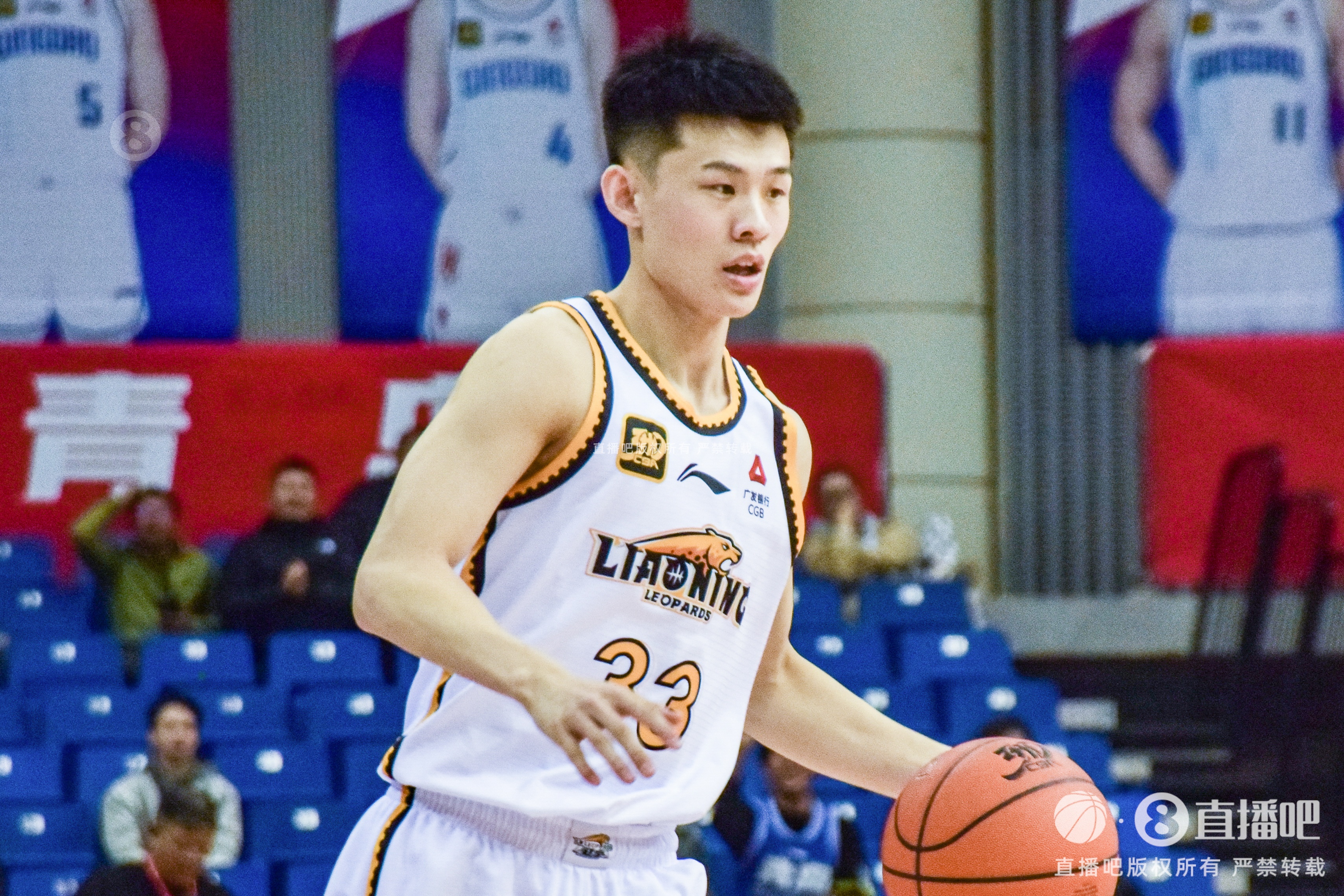  表現(xiàn)可圈可點！王嵐嵚替補29分鐘 7中5&三分4中2貢獻12分4助2斷