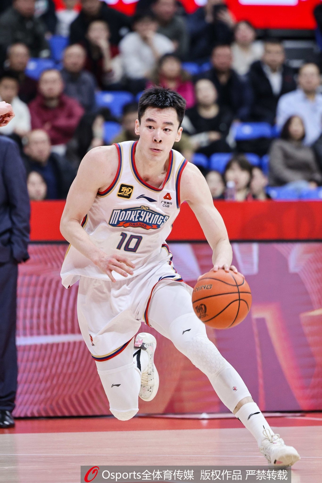  沖擊力十足！郭昊文17投5中&罰球14中12 得到24分10板5助
